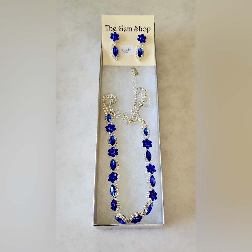 The Gem Shop Necklace & Earrings Set